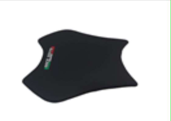 UNIVERSAL SEATS for closed racing fairings tail ( Select Model )